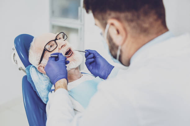 Best Emergency Tooth Extraction in Clearlake Oaks, CA